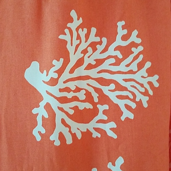 Escapada Coral Print Tunic - Picture 2 of 4